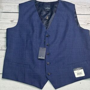 Men’s Daniel Hechter Navy Blue Textured Dress Vest Size 46L
